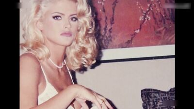 Anna Nicole Smith - Anna Nicole Smith You Don't Know Me (2023)