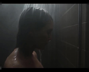 Elizabeth Olsen nude - Love & Death s01e01-05 (2023)