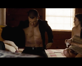 Elizabeth Olsen nude - Oldboy (2013)