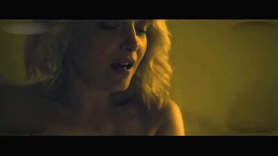 Laura Sepul nude - The Courier (2024)
