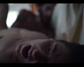 Seyneb Saleh naked - Munich Games s01e01 (2022)