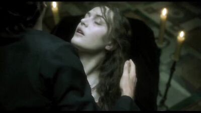 Kate Winslet nude - Quills (2000)