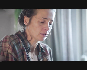 Agnieszka Grochowska nude, Julia Wieniawa-Narkiewicz nude - Nieobliczalna (2024)