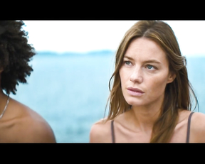 Camille Rowe nude - No Limit (Sous Emprise) (2022)