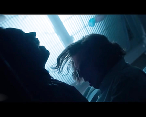 Karen Gillan sexy - Sleeping Dogs (2024)