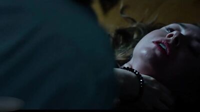 Karen Gillan sexy - Sleeping Dogs (2024)