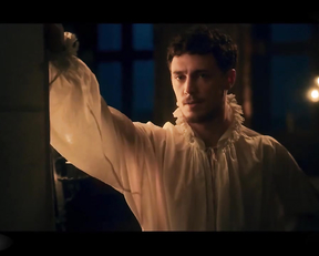 Clarisse Lhoni-Botte nude - The Serpent Queen s02e05 (2024)