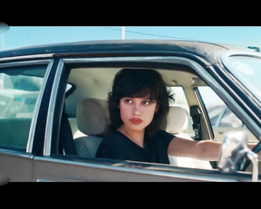 Lea Luce Busato nude - Libre (2024)