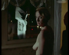 Ruth Reinecke nude - Schlaflose Tage (1991)