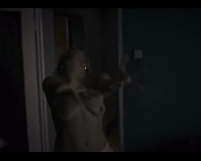 Katarzyna Warnke nude - Rzeczy niezbedne (2024)