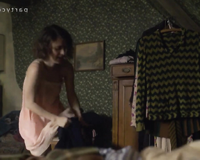 Liv Lisa Fries nude - Babylon Berlin s04e07 (2022)