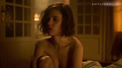 Liv Lisa Fries nude - Babylon Berlin s04e07 (2022)