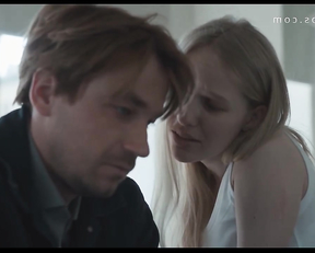 Elizaveta Bazykina nude - Nadvoye s01e07 (2022)