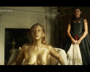 Ludivine Sagnier nude - The Serpent Queen s01e06 (2022)