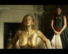 Ludivine Sagnier nude - The Serpent Queen s01e06 (2022)