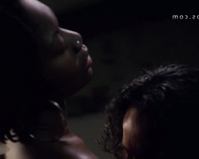 Sonja Sohn nude, Melanie Nicholls-King nude - The Wire s01e04,e10,s03e12 (2002-2004)