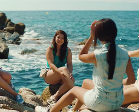 Paula Grimaldo, Violeta Rodríguez, Ariadna Gil  - Calladita (2023)