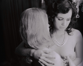 Mia Kirshner, Jemima Rooper – The Black Dahlia (2006)