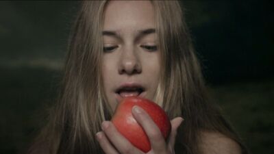 Margot Lourdet – Naked (2014)