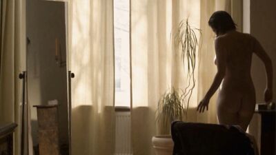 Josephine Schmidt nude – Innenkind (2014)
