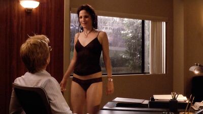 Mary-Louise Parker – Weeds s03-s08 (2007-2012)