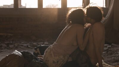 Greta Fernandez, Iva Gocheva – Embers (2015)