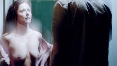 Sharni Vinson, Simone Buchanan – Patrick (2013)