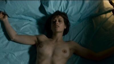 Claudia Pandolfi, Michela Cescon – Quando La Notte (2011)