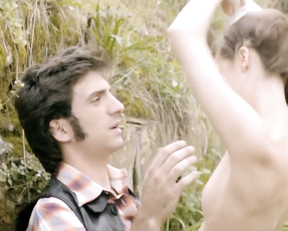 Matilda Anna Ingrid topless - L'Universale (2016)