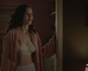 Carole Weyers, Rachel Brosnahan, Alexia Fast – Manhattan s01-02 (2014)