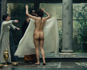 Carole Bouquet – Le bon roi Dagobert (1984)