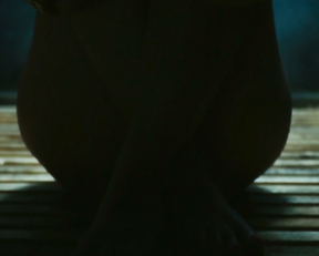 Charlie Bruneau naked, etc – Loin de chez nous s01e02-05 (2016)