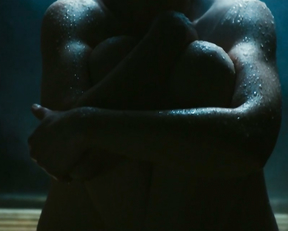 Charlie Bruneau naked, etc – Loin de chez nous s01e02-05 (2016)