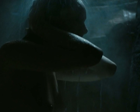 Charlie Bruneau naked, etc – Loin de chez nous s01e02-05 (2016)