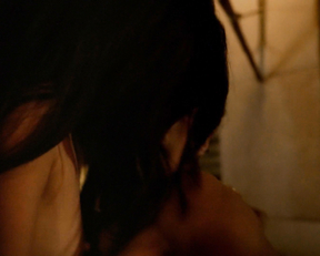 Sibylla Deen, Kylie Bunbury – Tut s01e01 (2015)