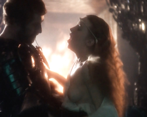 Cherie Lunghi, Katrine Boorman, Helen Mirren – Excalibur (1981)