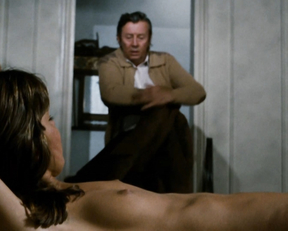 Anne Parillaud nude – Pour la peau d’un flic (1981)