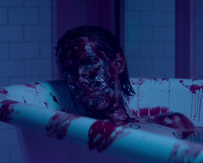 Abbey Lee, Bella Heathcote – The Neon Demon (2016)