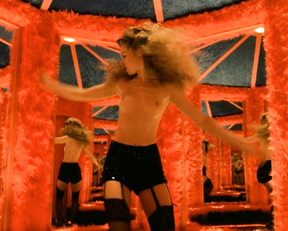 Audrey Tautou, Isis Peyrade, etc - Le Fabuleux destin d'Amelie Poulain (2001)