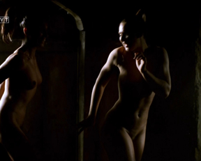 Grazyna Wolszczak, Maria Peszek, Julita Famulska, Malgorzata Zasztowt, Joanna Fidler, etc – Wiedzmin (2001)