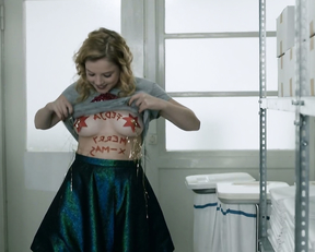 Jella Haase, Paula Beer – 4 Konige (2015)