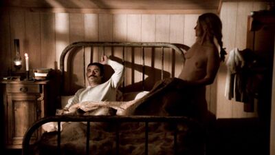 Paula Malcomson nude – Deadwood season 1 (2004)