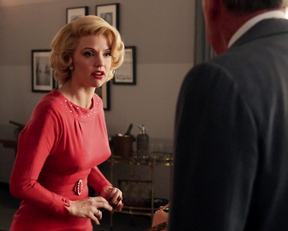 Kelli Garner sexy– The Secret Life of Marilyn Monroe s01e02 (2015)