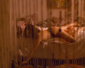 Emmanuelle Debever, Catherine Griffoni, Lisa Heredia – Un jeu brutal (1983)