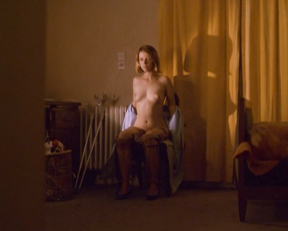 Emmanuelle Debever, Catherine Griffoni, Lisa Heredia – Un jeu brutal (1983)