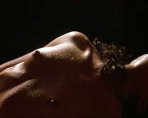 Lisa Bonet nude – Angel Heart (1987)
