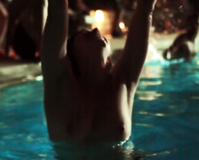 Josephine Decker, Jennymarie Jemison – Loves Her Gun (2014)