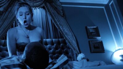 Kristen Bell sexy – House of Lies s02 (2013)