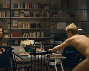 Jessica Schwarz nude – Adieu Paris (2013)