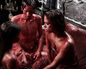 Jessica Barden, Billie Piper – Penny Dreadful s03e03 (2016)